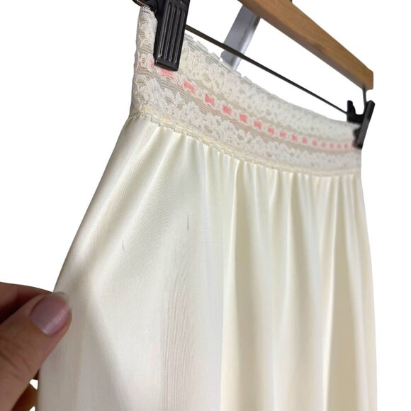 Vintage 60s Cream Full Length Slip Large Small - Picture 3 of 9